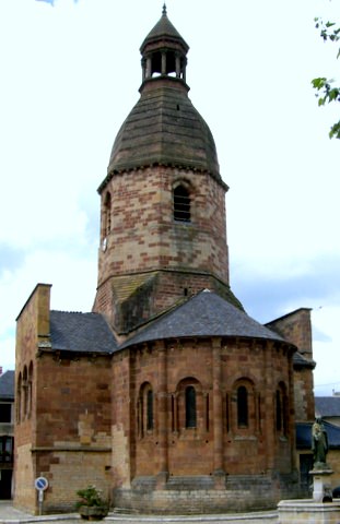 Eglise de Saint Saturnin de Lenne