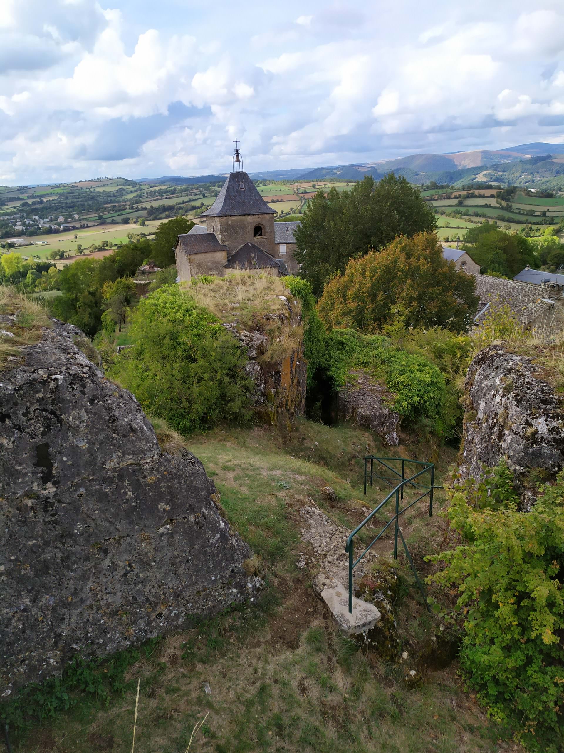 Le site de La Roque Valzergues